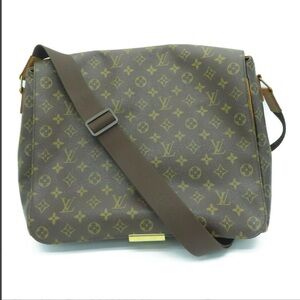 Authentic Louis Vuitton LV M45257 Abbesses Monogram Messenger Shoulder Bag (EUC)